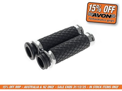 Diamond Contour Handgrips - Chrome. Fits Big Twin 2008-2024 with Throttle-by-Wire