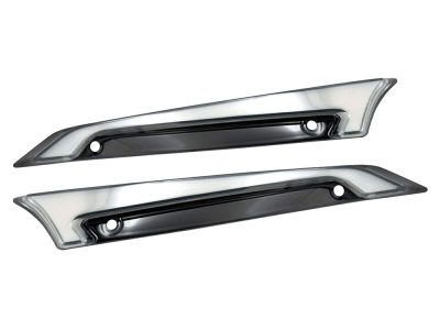 LED FusionFX Windshield Trim - Smoke Lens, Chrome Housing. With Amber Turn, White Run. Fits Road Glide 2015-2023