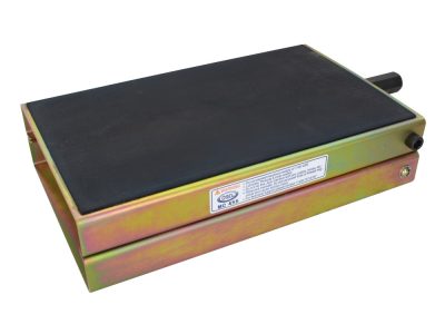 MC455 Fat Jack with 16in. x 10in. Dimensions.