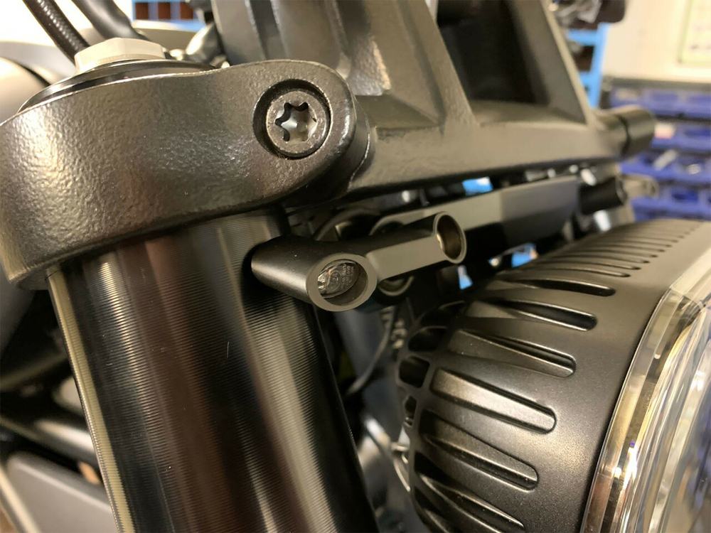 Elypse 2-1 Front Turn Signals with Running Lights - Black. Fits Sportster S 2021up Models. - Image 4