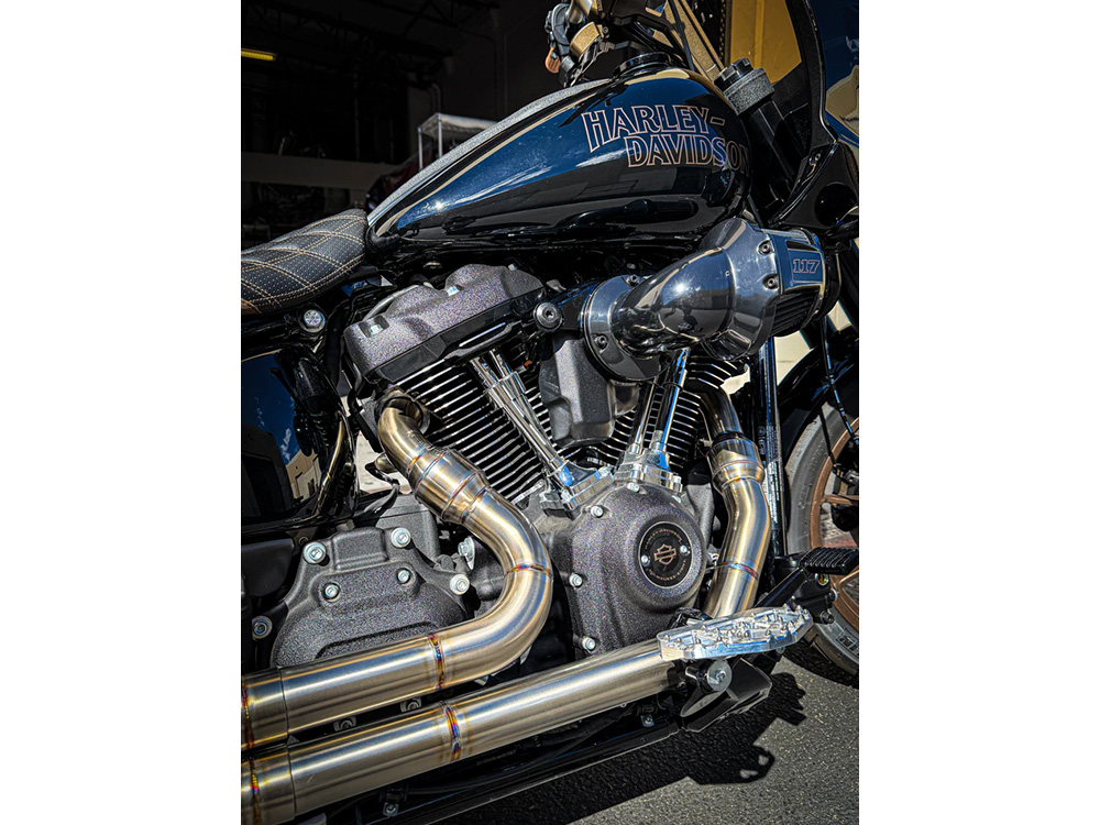 2-into-1 Elsinore Mid Length Exhaust With ProFlo Headers - Stainless Steel. Fits Softail 2018up Non-240 Rear Tyre Models - Image 3