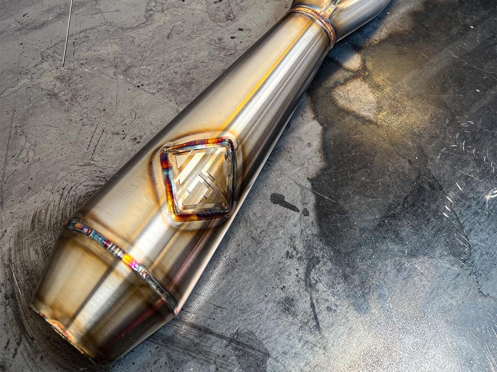 2-into-1 LaneSplitter Exhaust - Stainless Steel. Fits Dyna 1999-2005 - Image 3